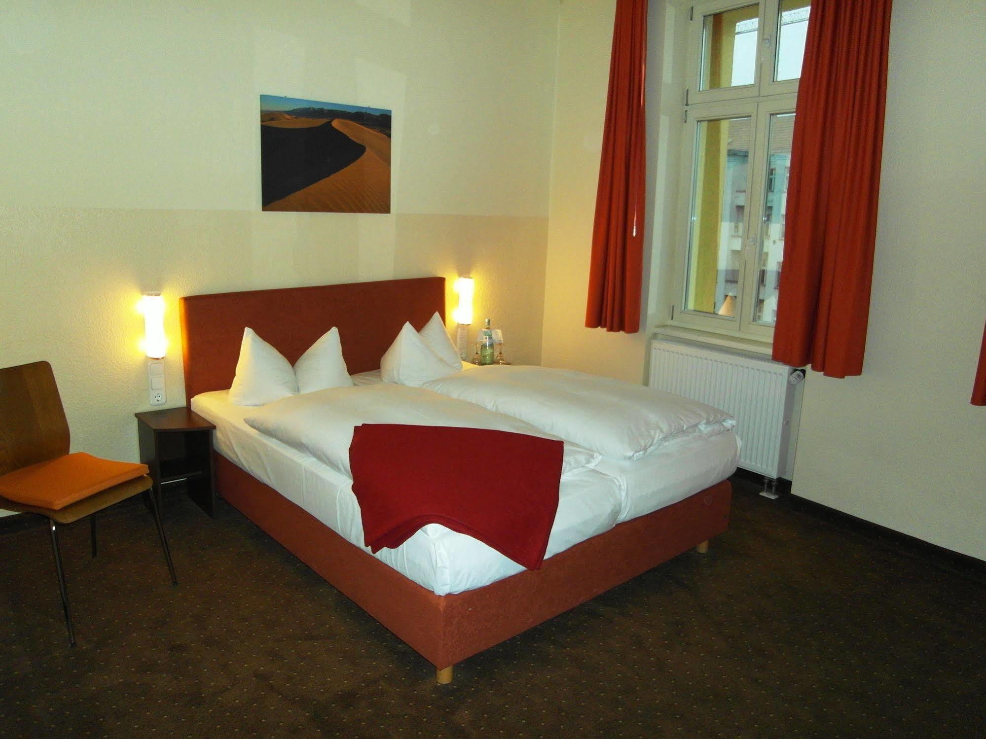 Melarose Feng Shui Hotel Berlin Luaran gambar